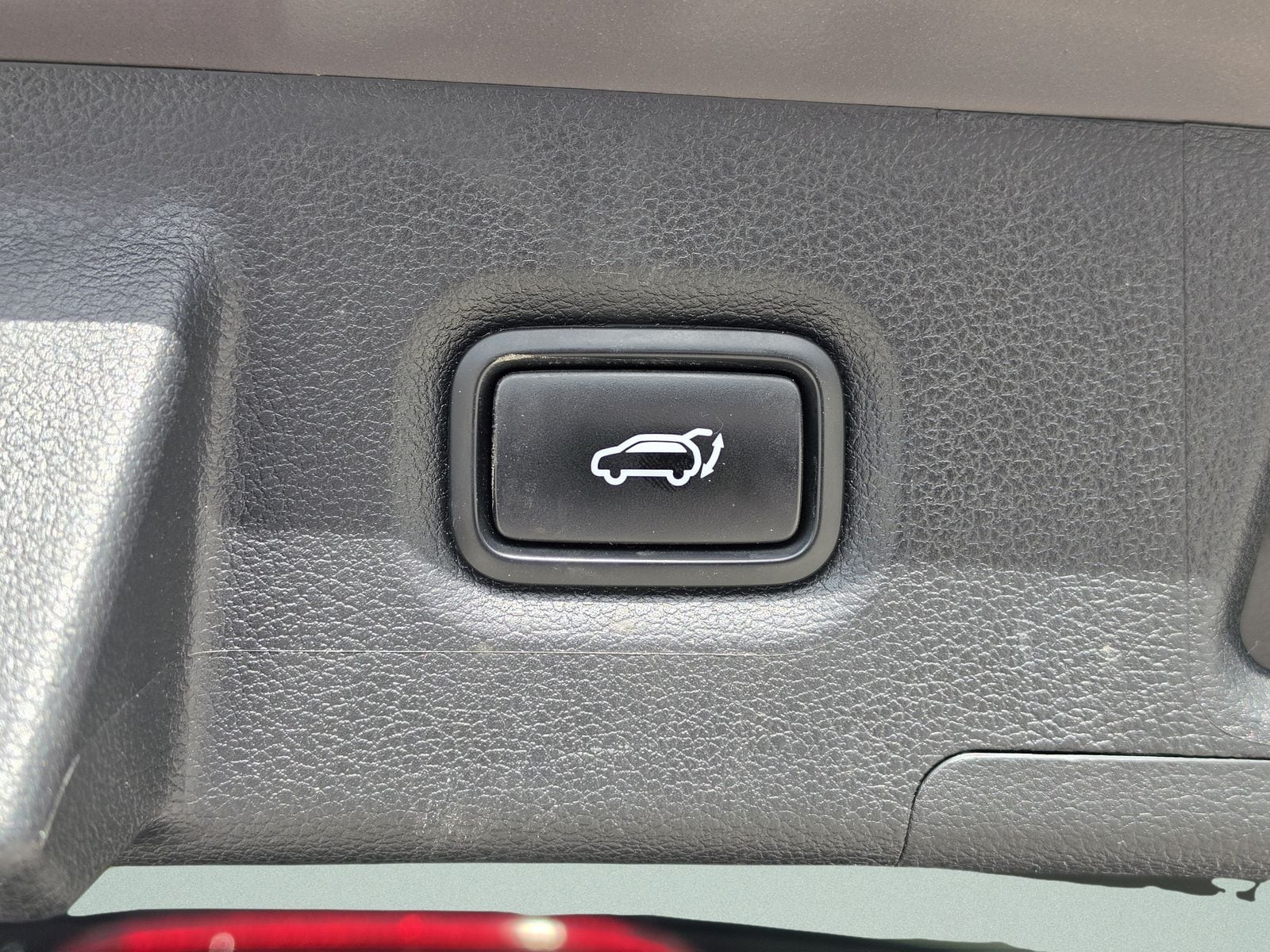 2020 Hyundai Santa Fe Limited - Photo 14