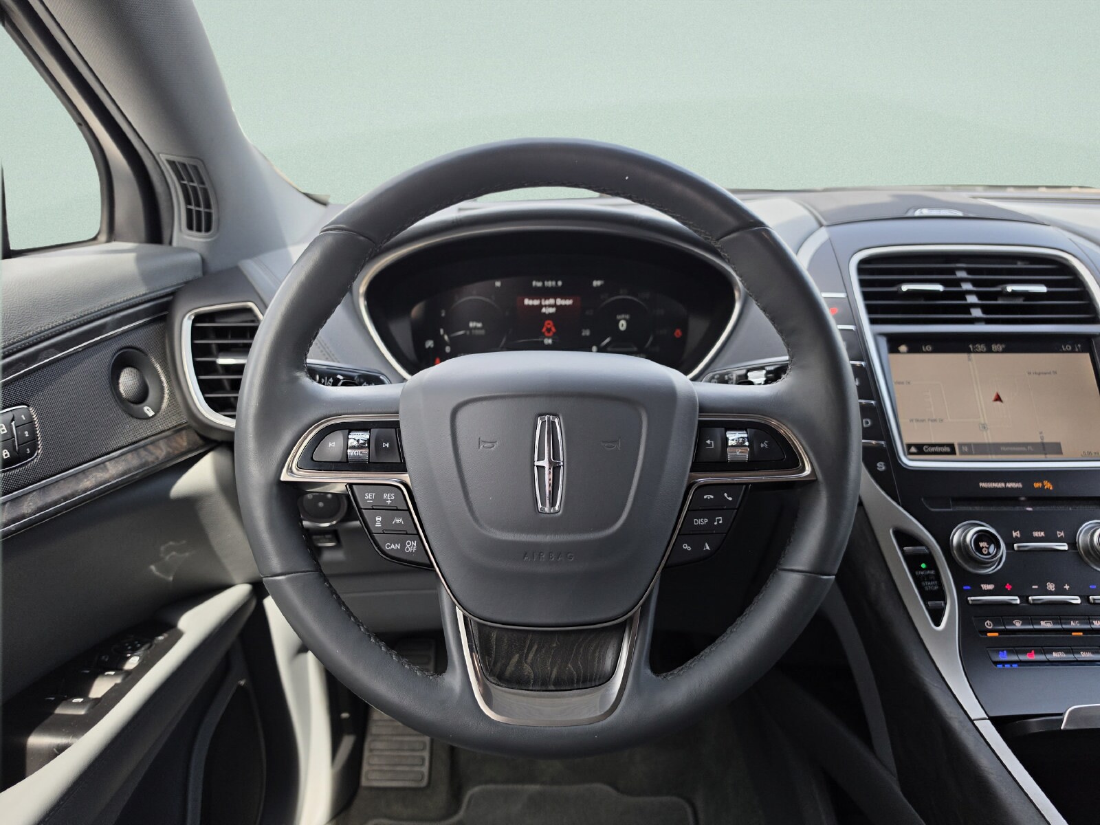2019 Lincoln Nautilus Reserve - Photo 16