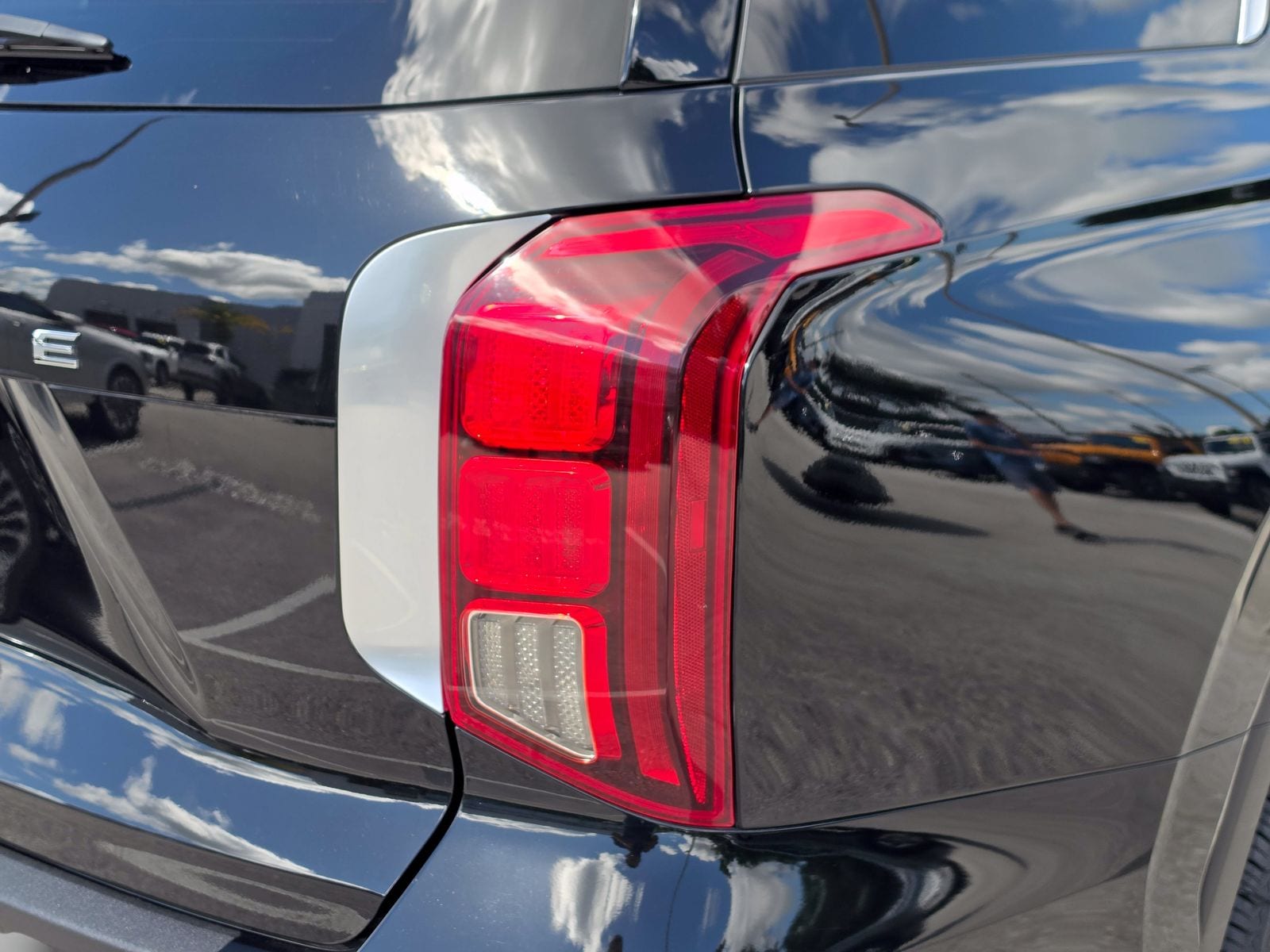 2024 Hyundai Palisade Limited - Photo 40