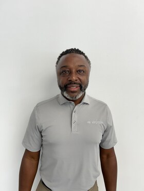 Staff member Robert Young from ID_8b765b