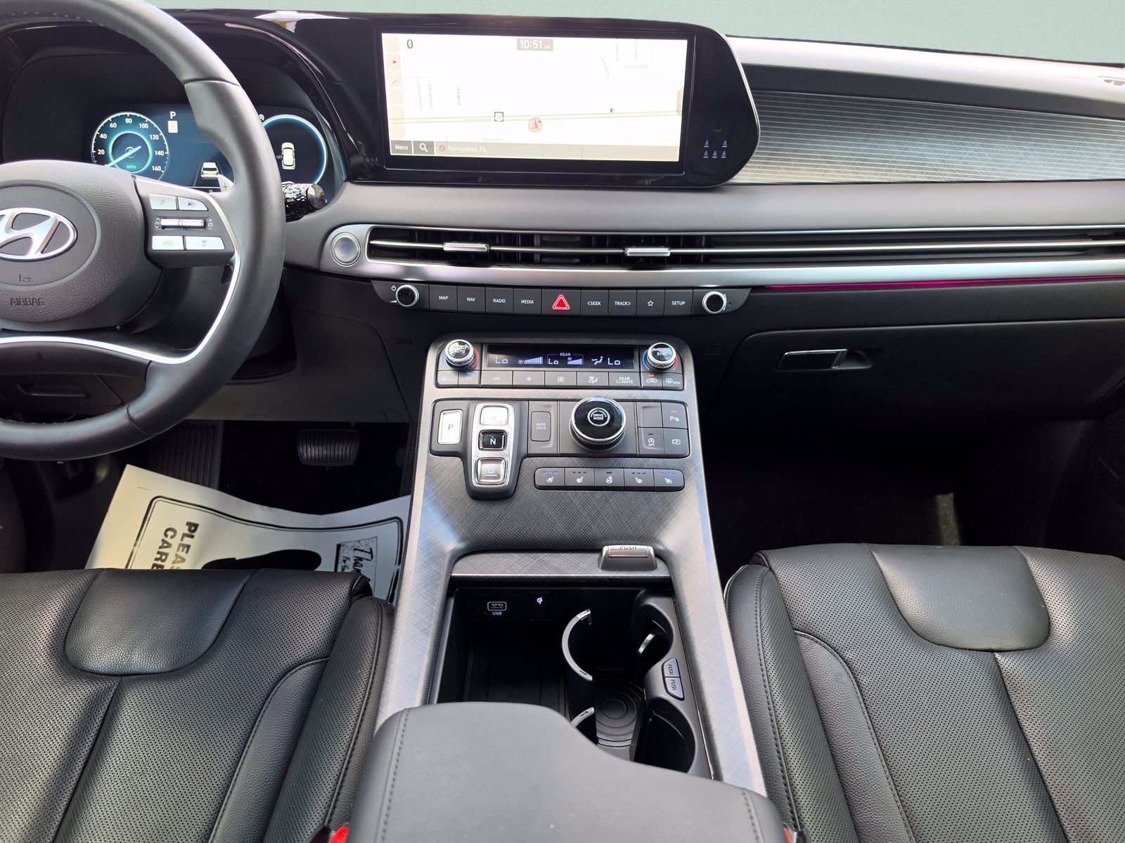 2024 Hyundai Palisade Limited - Photo 18