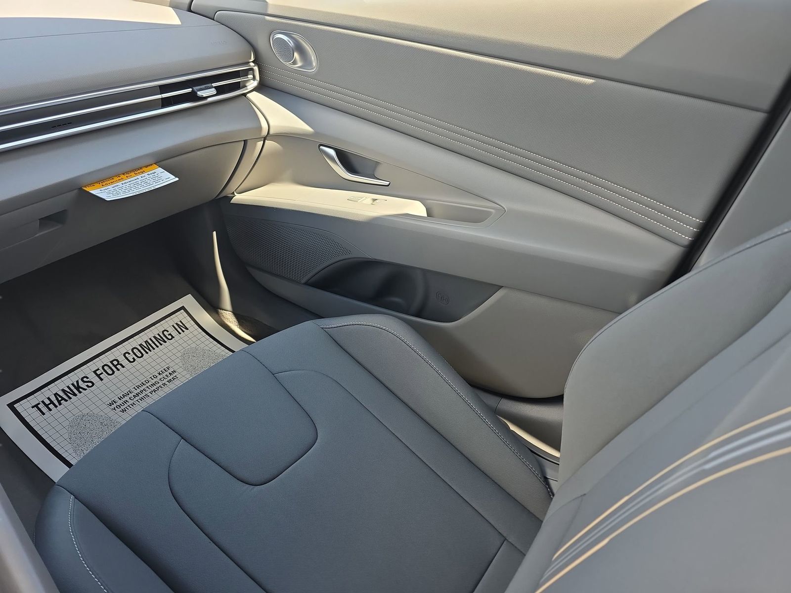 2026 Hyundai Elantra SEL - Photo 13