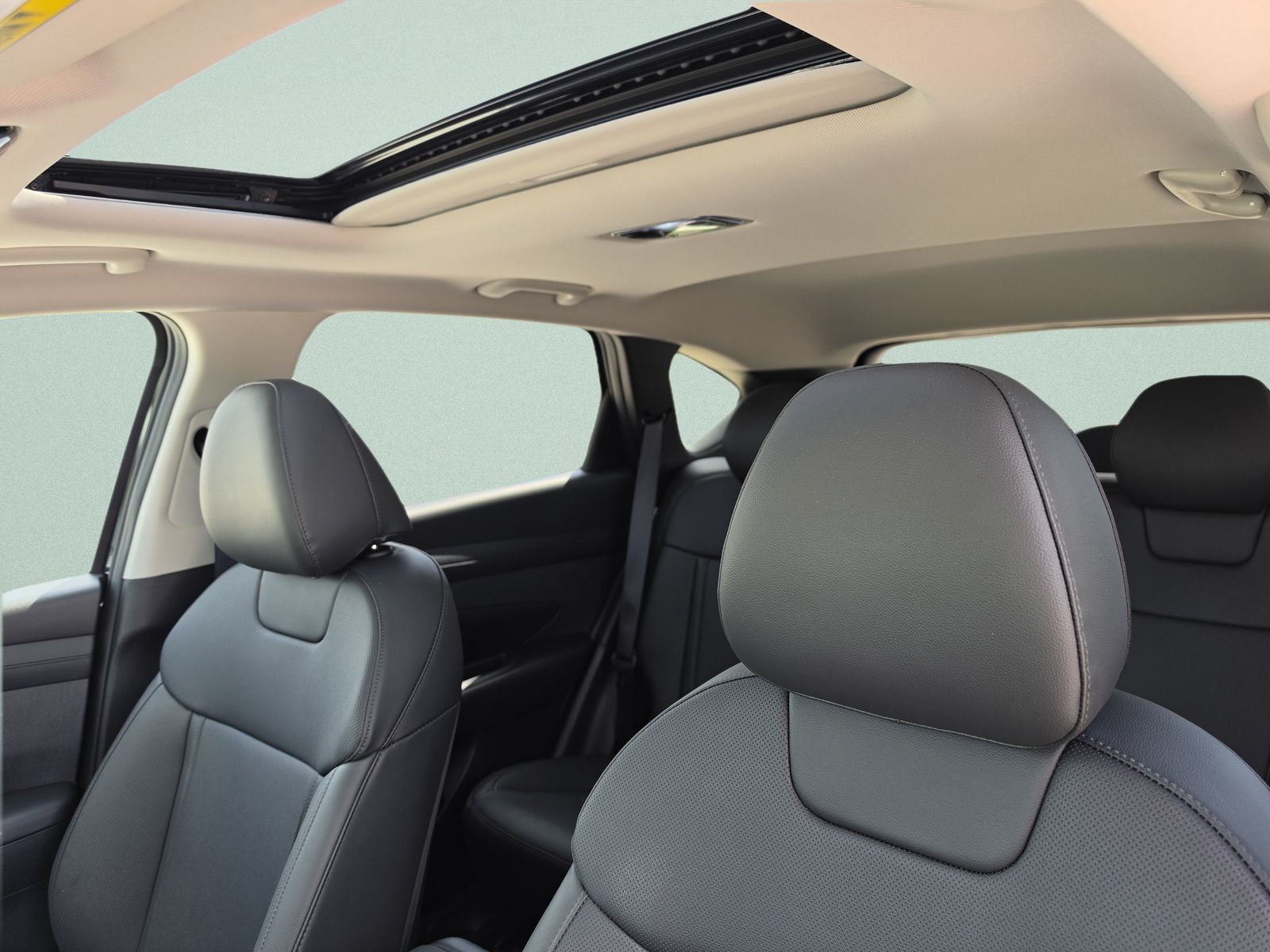 2025 Hyundai Tucson SEL Convenience - Photo 26