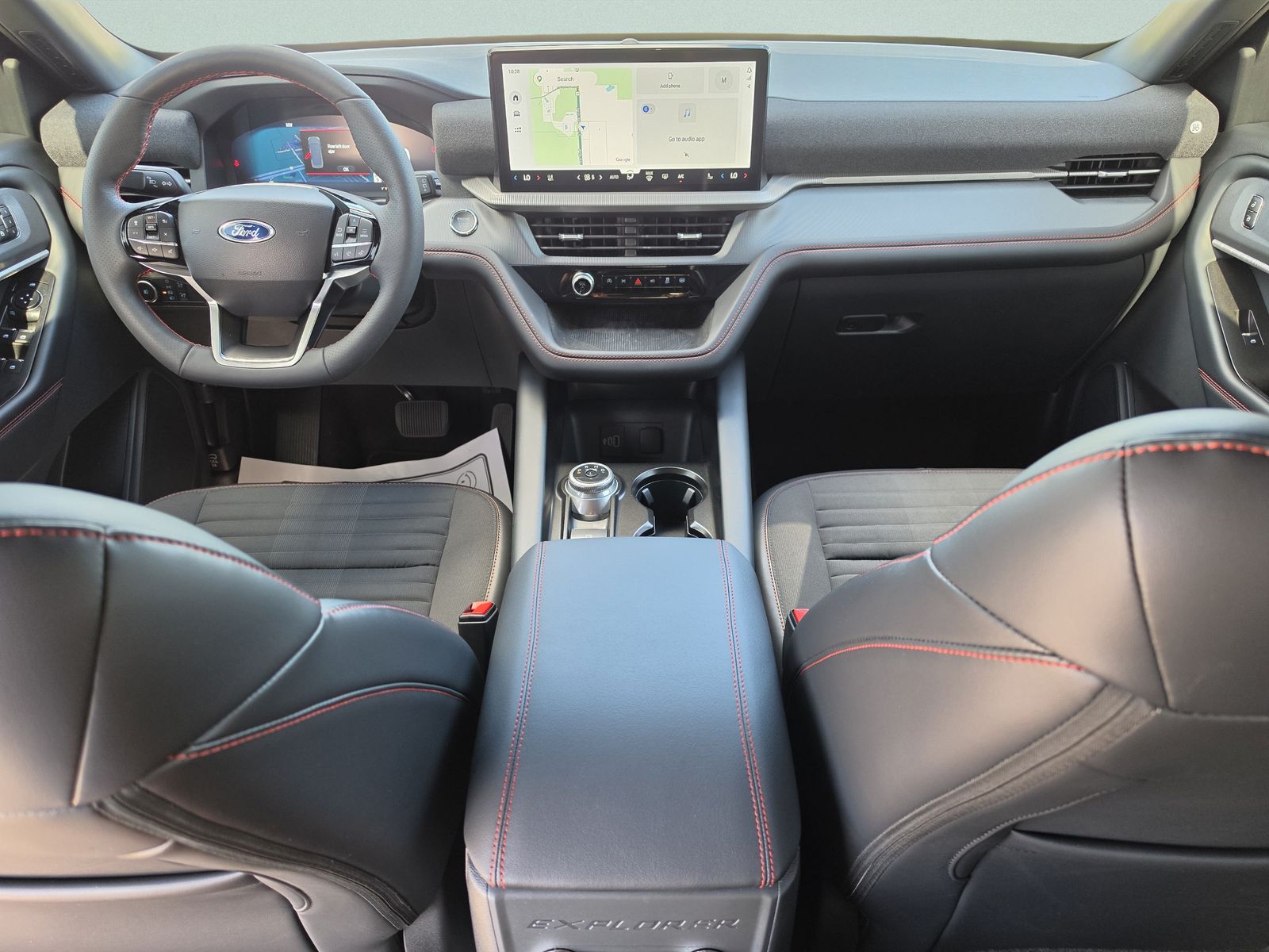 2026 Ford Explorer ST-LINE - Photo 15