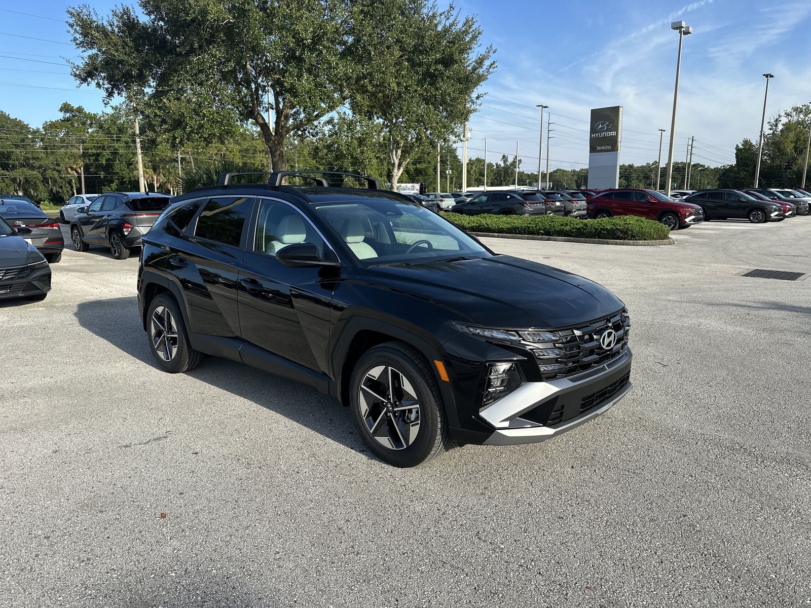 2025 Hyundai Tucson SEL photo 2