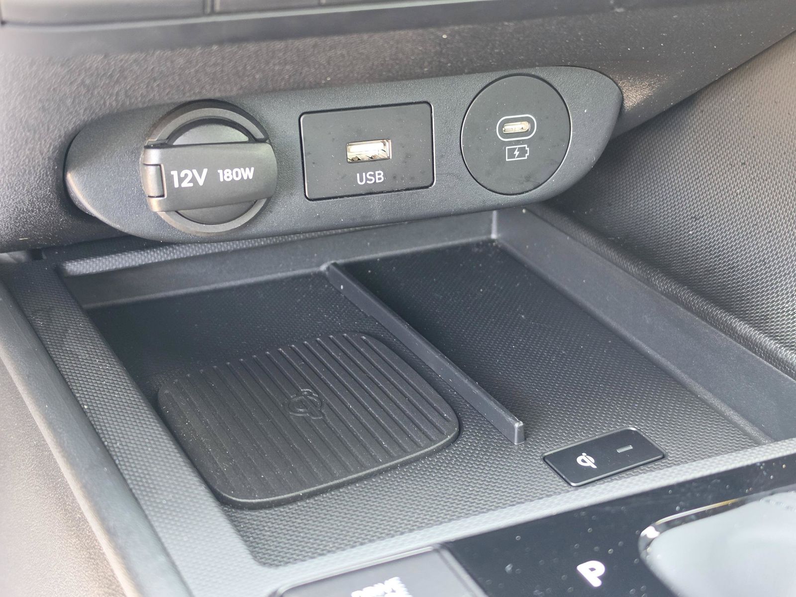 2025 Hyundai Elantra SEL - Photo 25