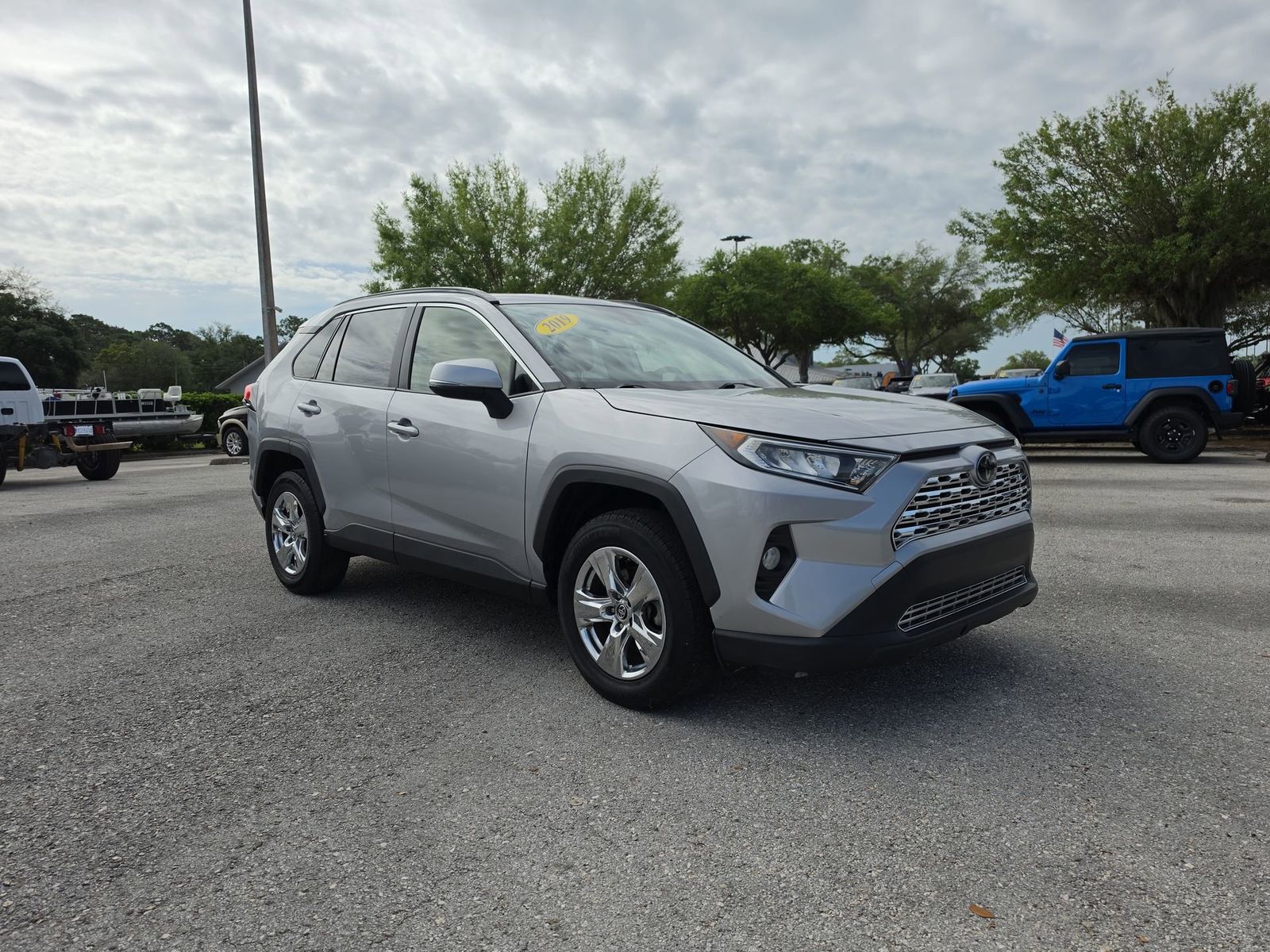 2019 Toyota RAV4 XLE