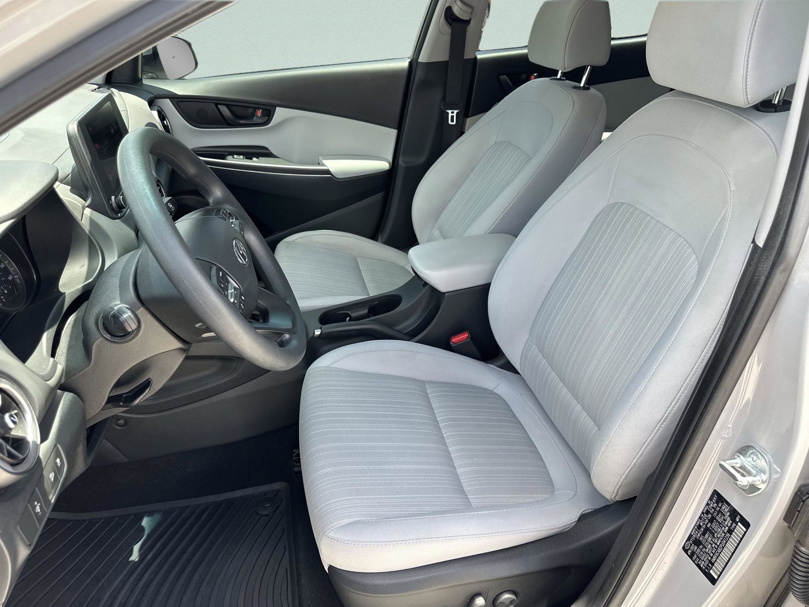 2023 Hyundai Kona SEL - Photo 14