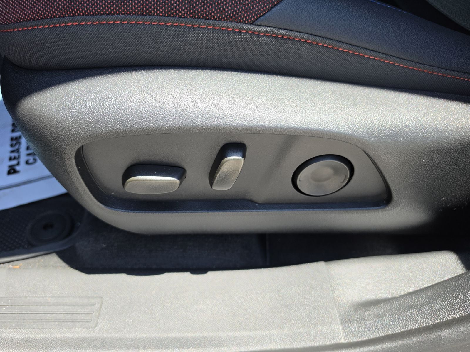 2026 Chevrolet Equinox RS - Photo 23