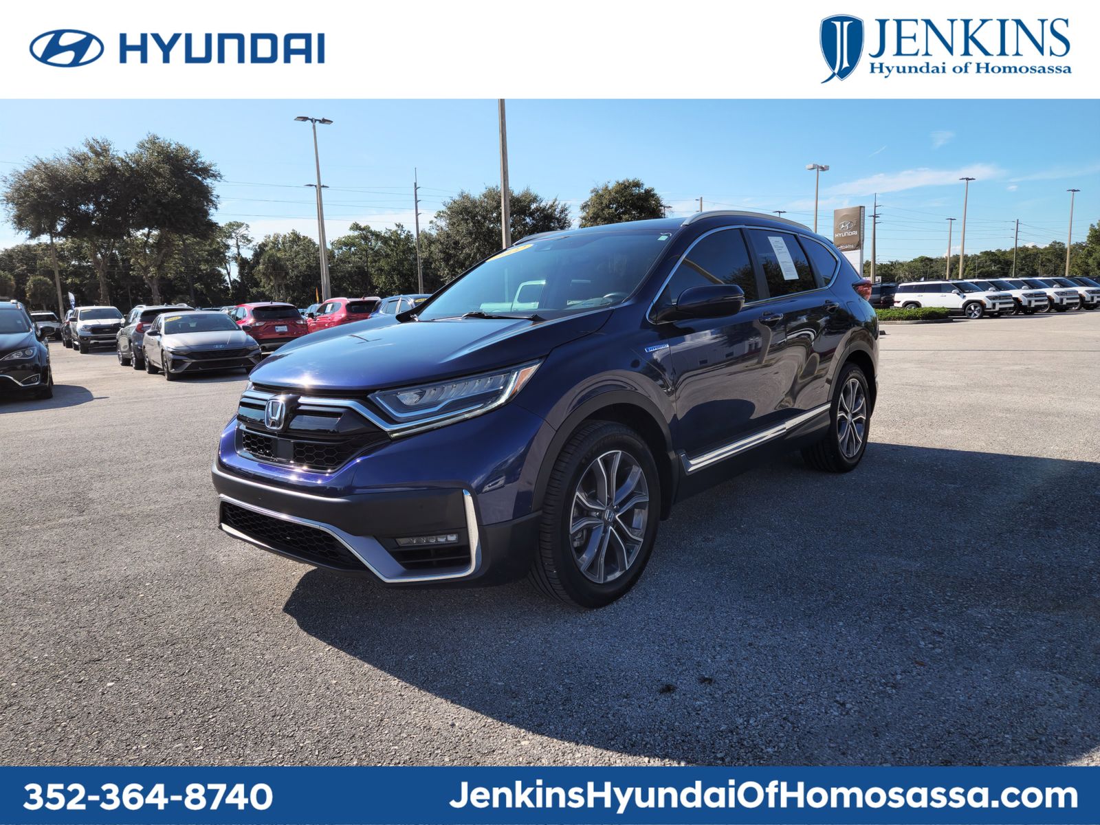 2022 Honda CR-V Touring's photo