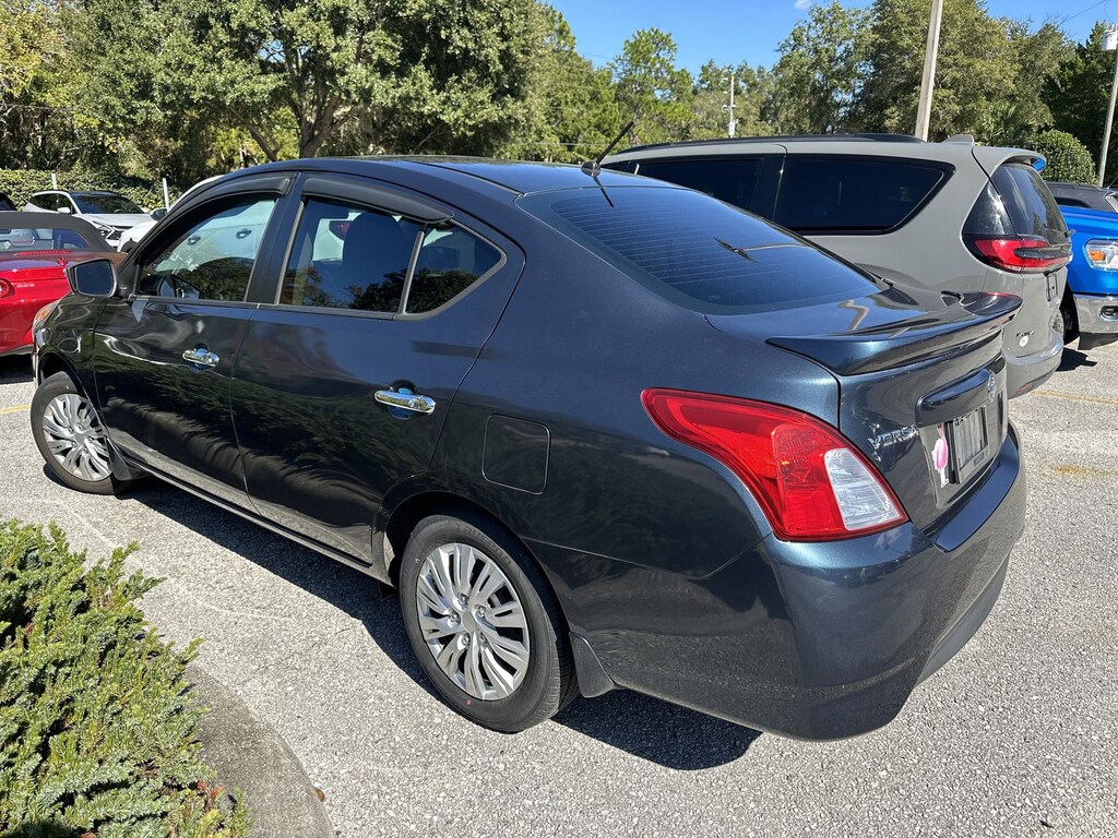 Used 2017 Nissan Versa 1.6 SV Sedan