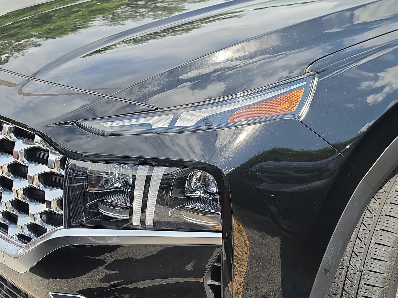 2023 Hyundai Santa Fe Limited - Photo 9