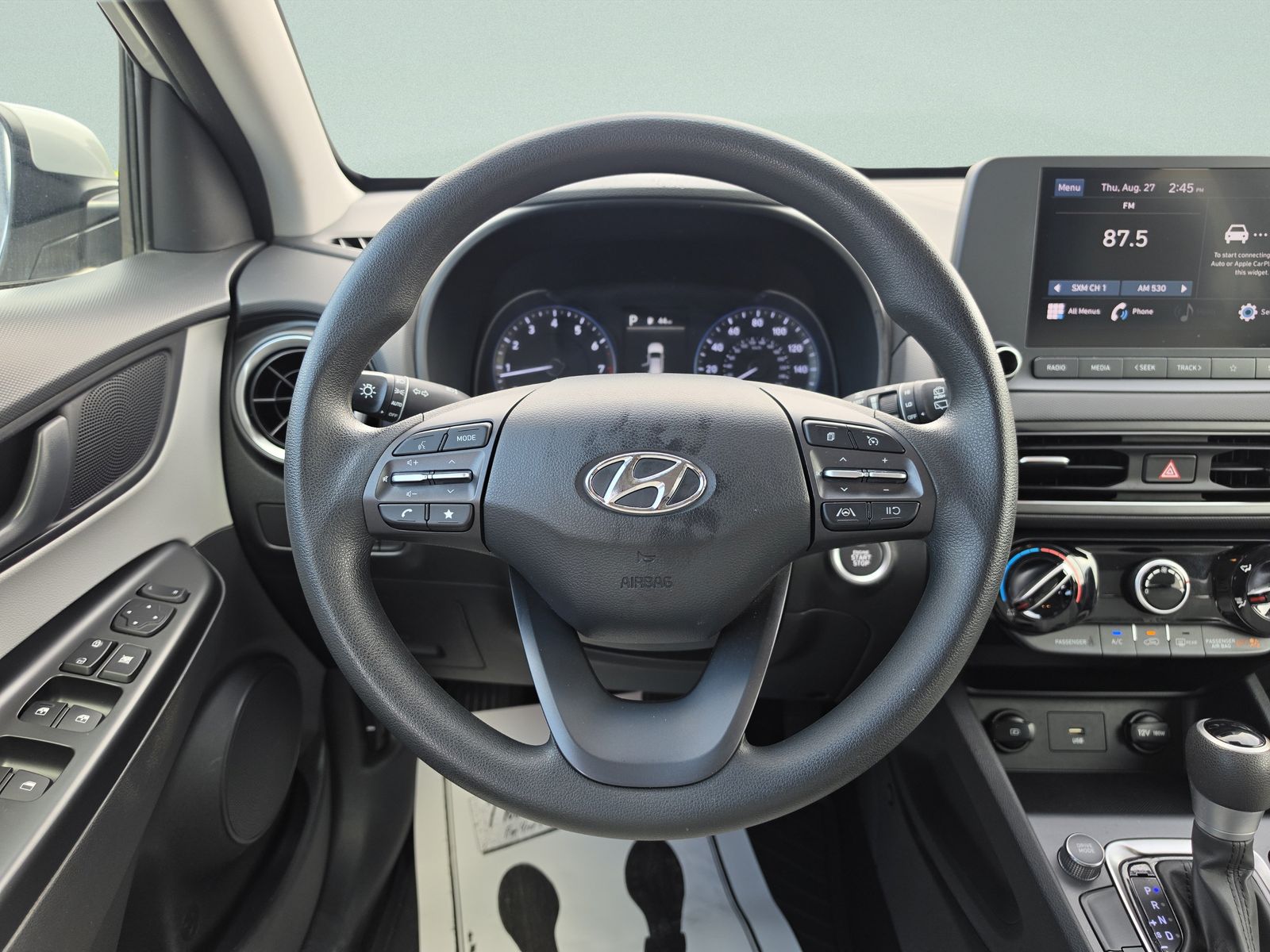 2023 Hyundai Kona SEL - Photo 16
