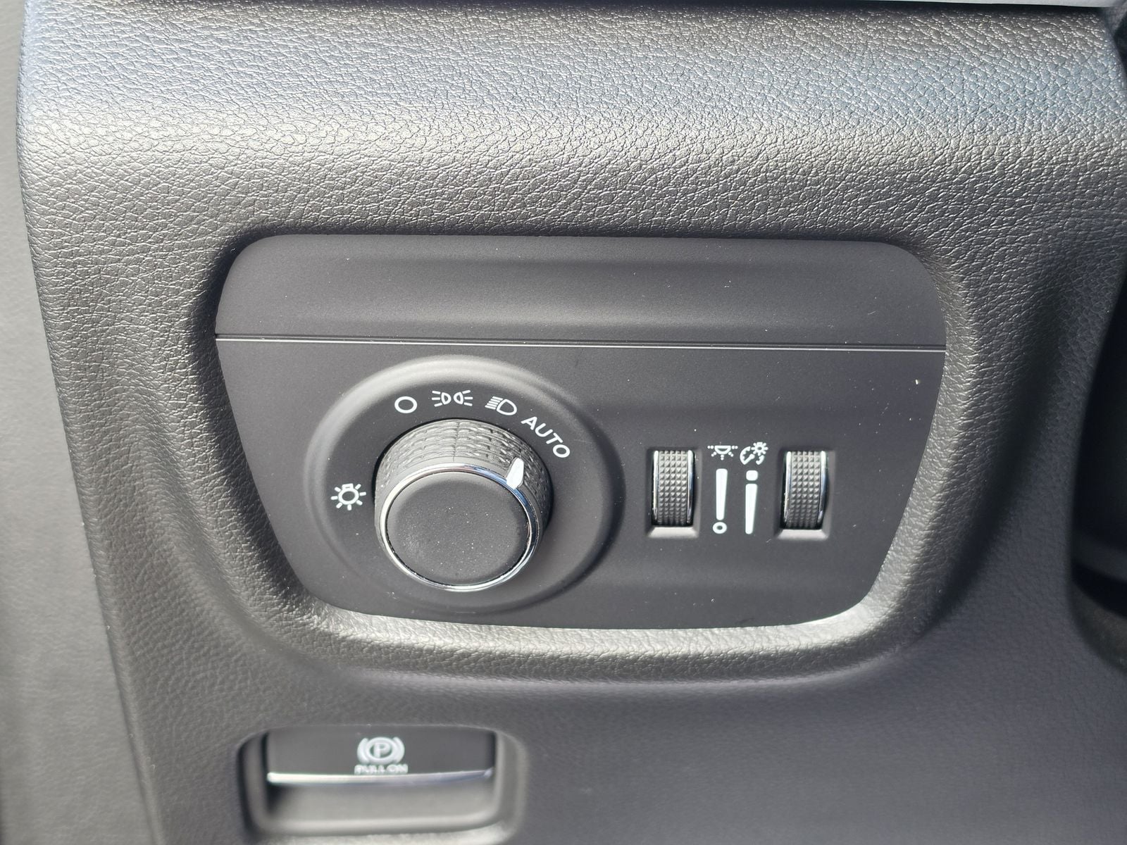 2024 Jeep Grand Cherokee Laredo - Photo 32