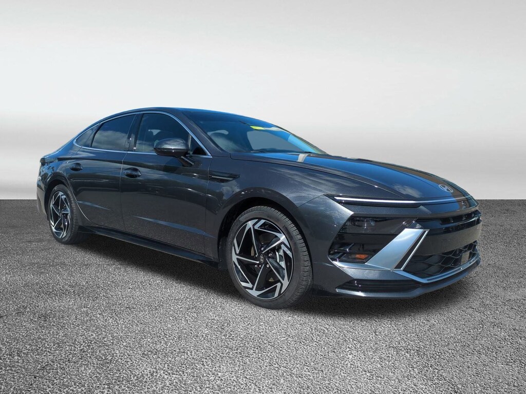 Used 2024 Hyundai Sonata SEL Sedan