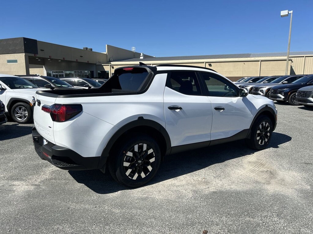 New 2025 Hyundai Santa Cruz SEL Truck Crew Cab