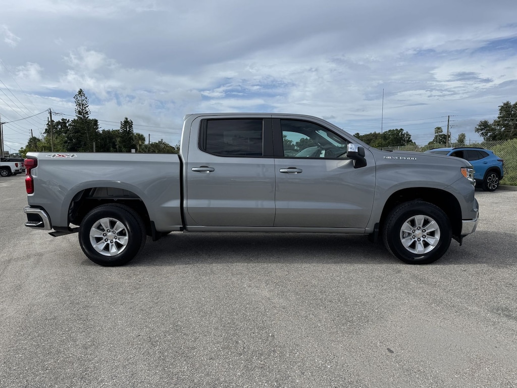 Used 2025 Chevrolet Silverado 1500 LT w/1LT Truck Crew Cab