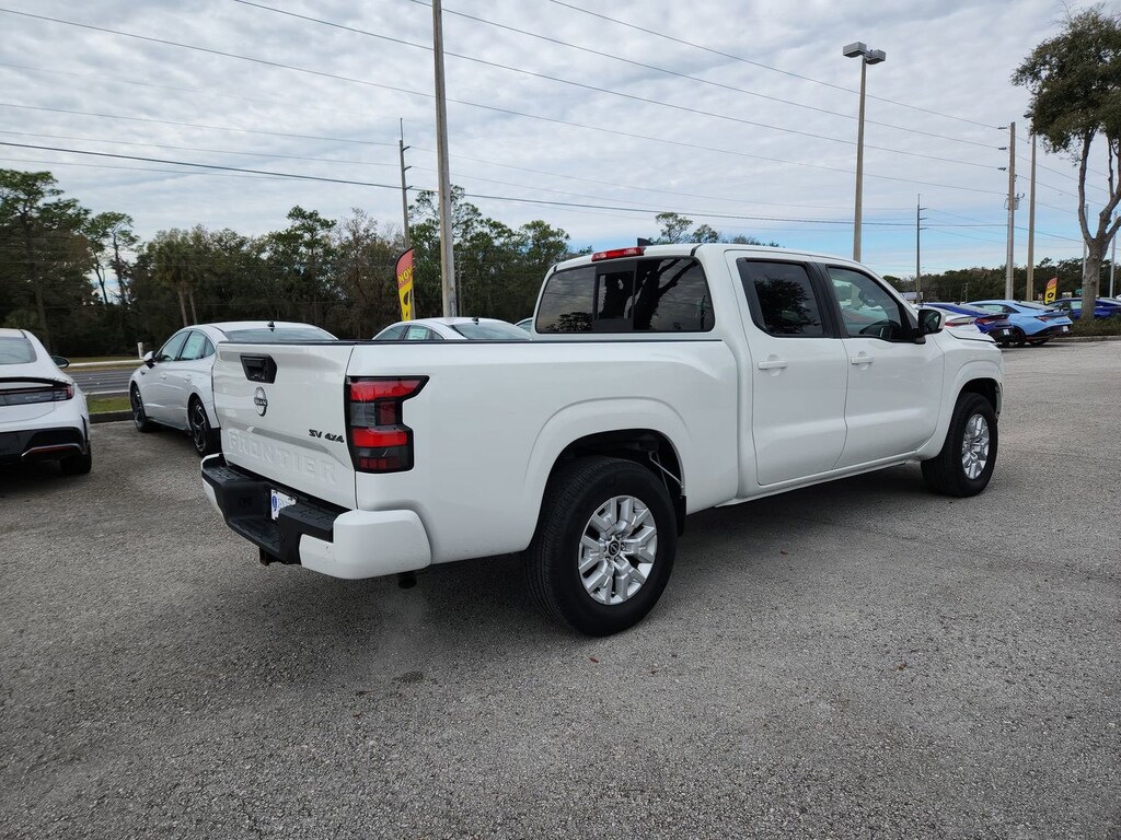 Used 2022 Nissan Frontier SV Truck Crew Cab