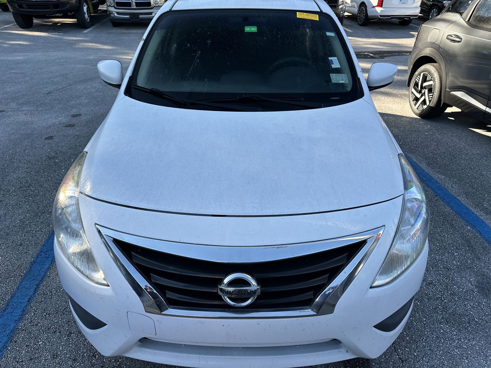 2018 Nissan Versa 1.6 S photo 2