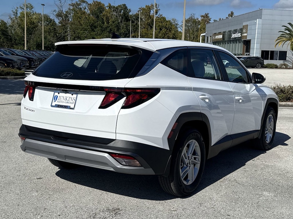 New 2026 Hyundai Tucson SE SUV