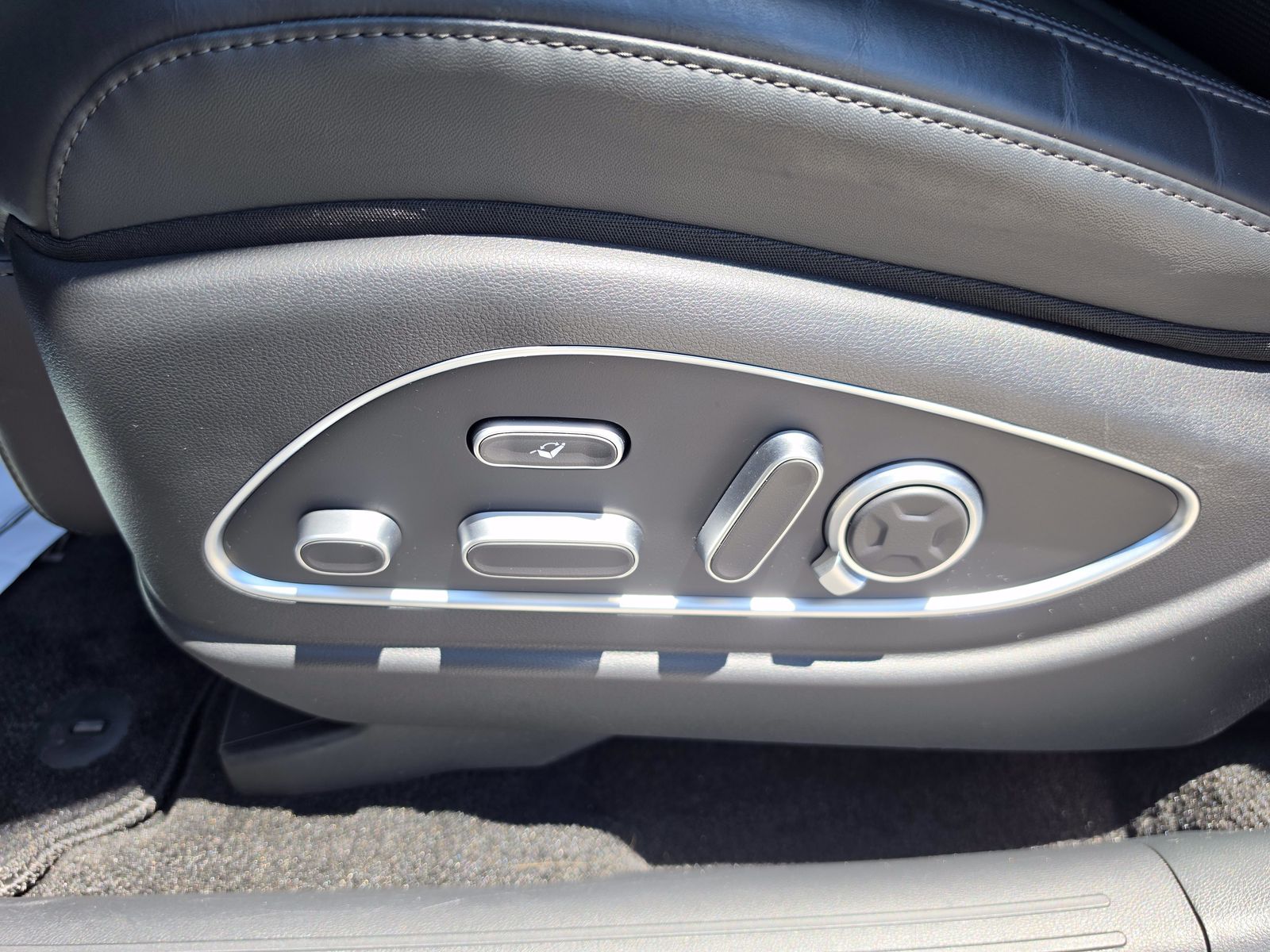 2026 Hyundai Palisade Calligraphy - Photo 24