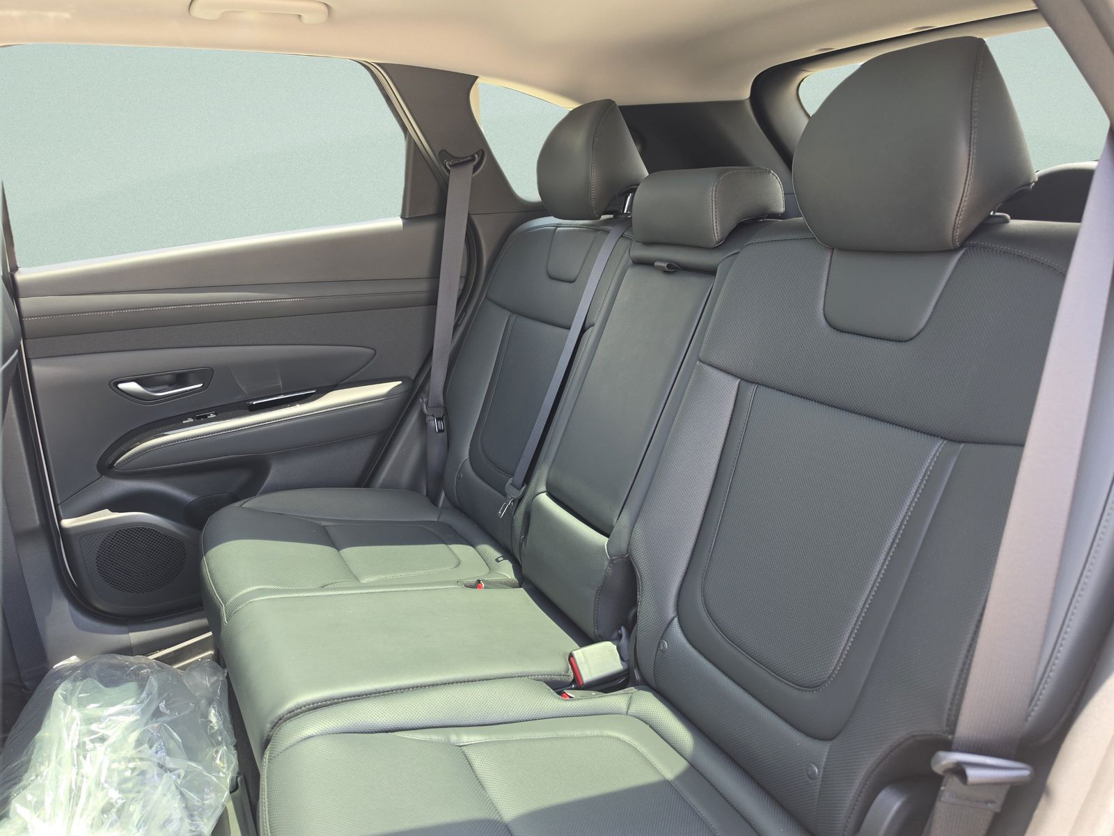 2025 Hyundai Tucson Limited - Photo 20