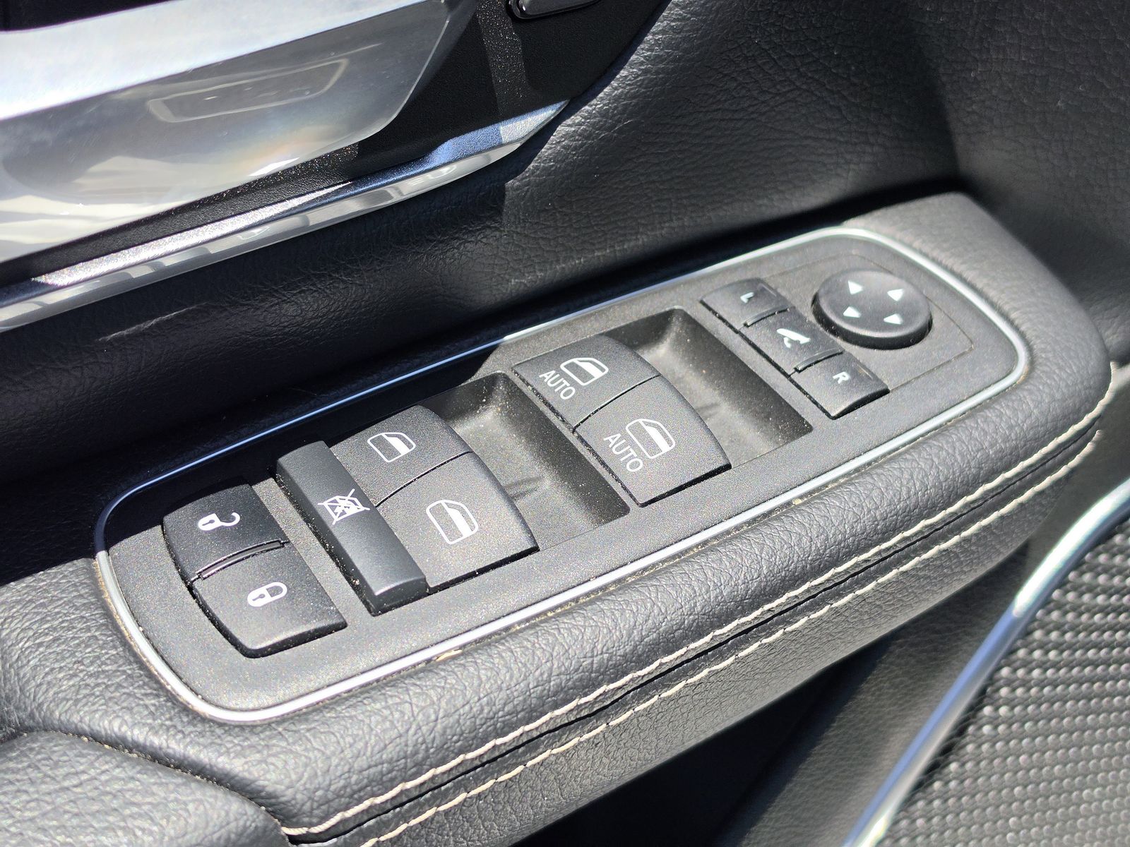 2022 RAM Ram 1500 Pickup Laramie - Photo 20