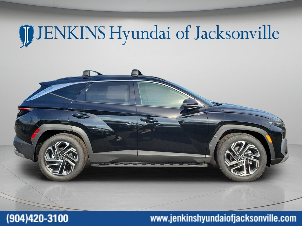 New 2026 Hyundai Tucson Limited FWD SUV