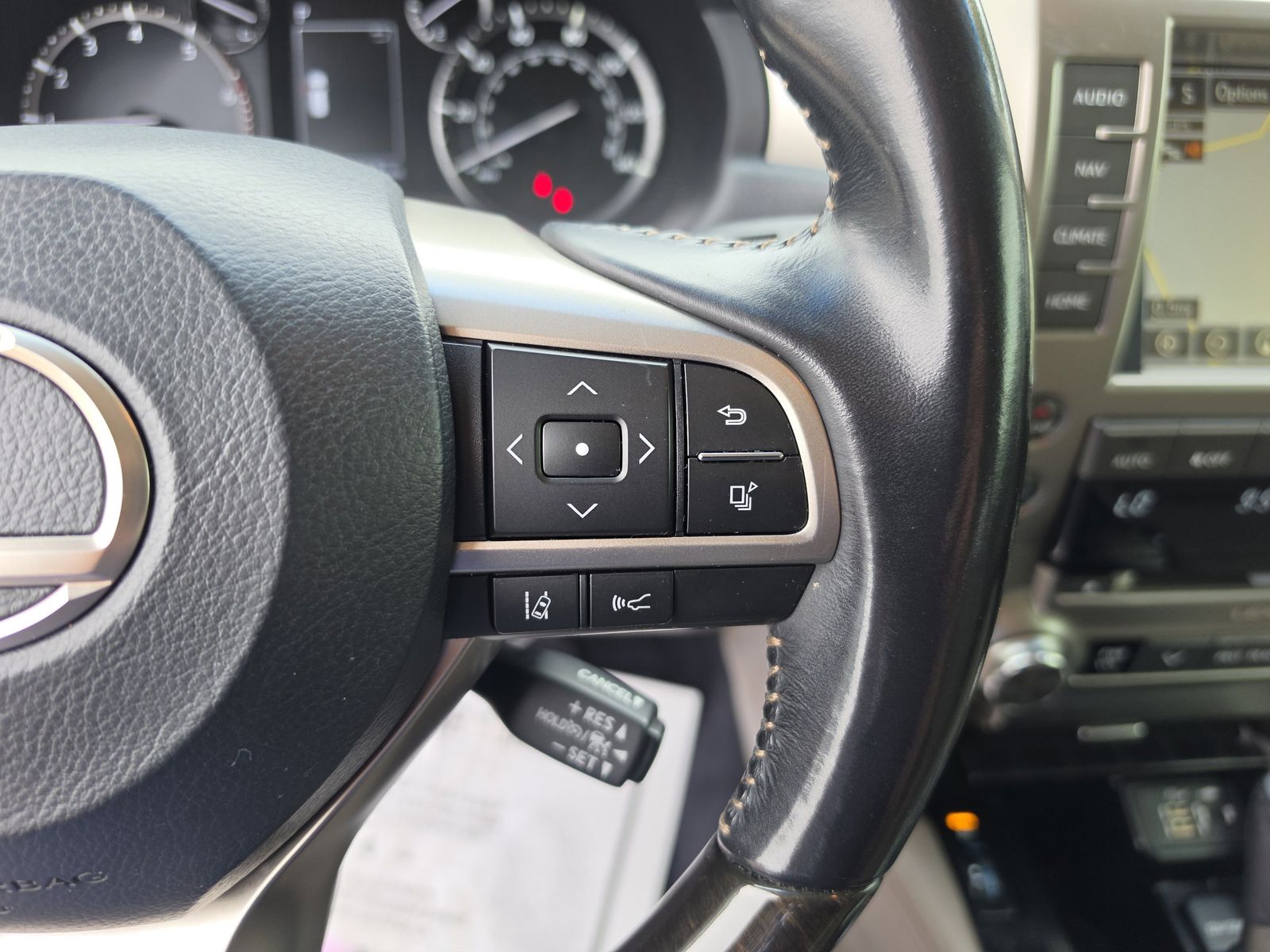 2020 Lexus GX PREMIUM - Photo 32