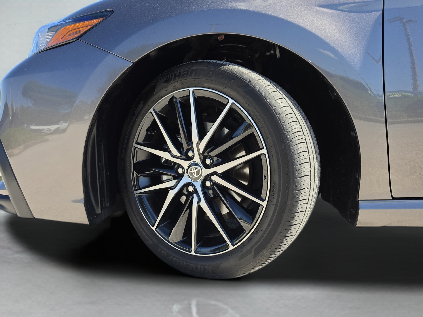 2024 Toyota Camry SE - Photo 38