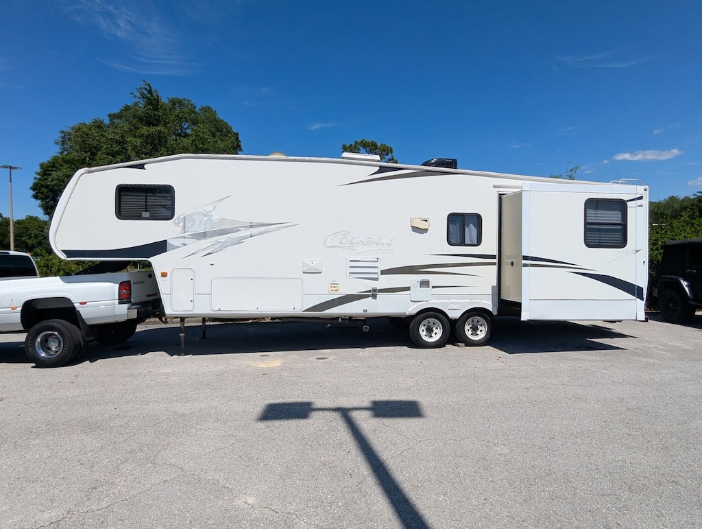 Used 2006 Keystone Cougar
