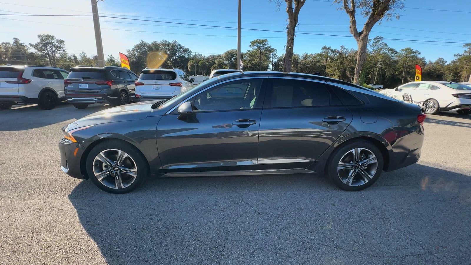 2023 Kia K5 EX photo 3