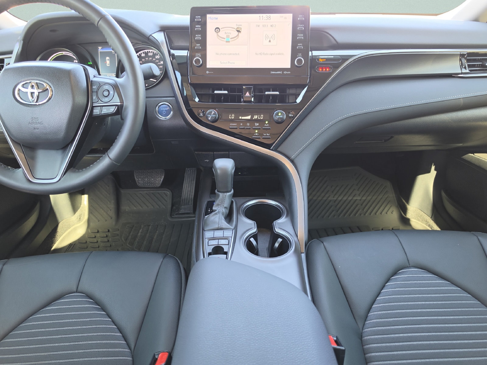 2024 Toyota Camry SE - Photo 20