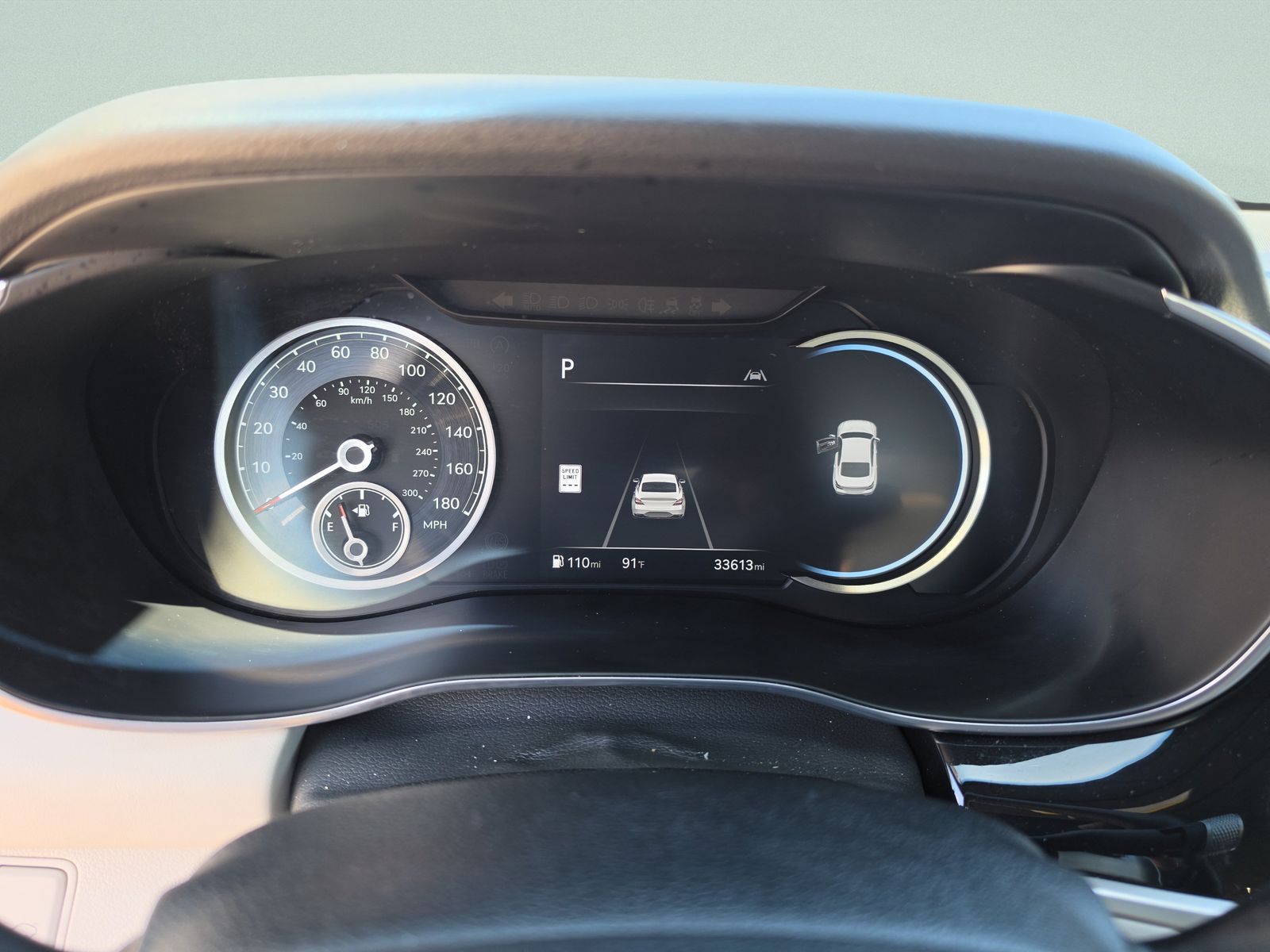 2025 GENESIS G70 Standard - Photo 32