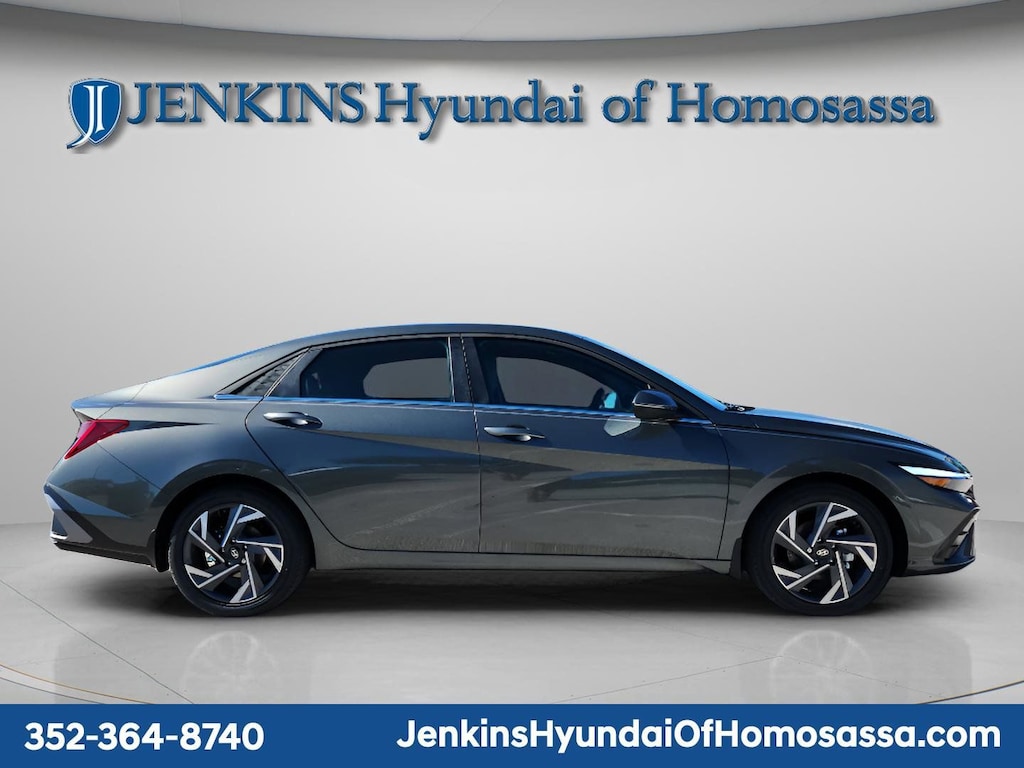 New 2026 Hyundai Elantra Hybrid Limited Sedan