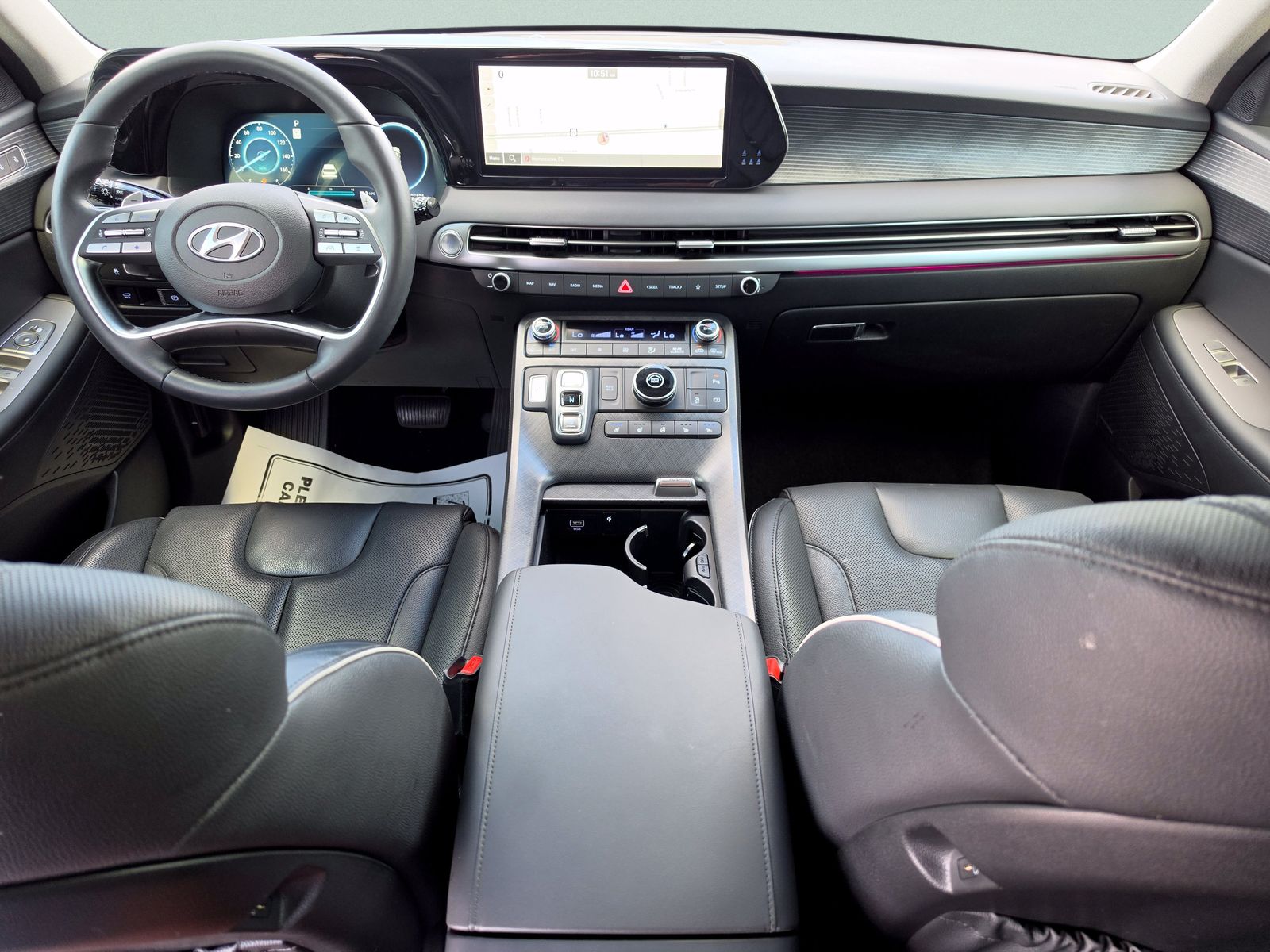 2024 Hyundai Palisade Limited - Photo 16