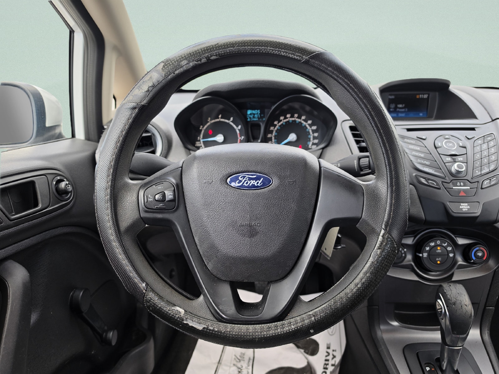 2018 Ford Fiesta S - Photo 16