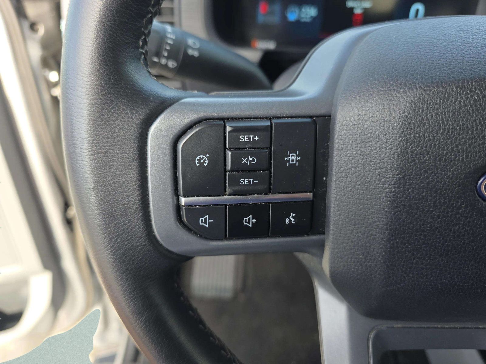 2024 Ford F-150 XLT - Photo 19