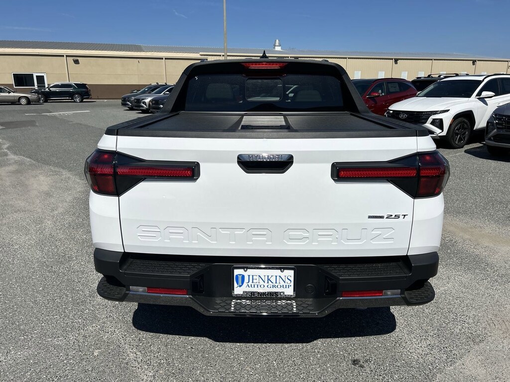 New 2025 Hyundai Santa Cruz Limited Truck Crew Cab