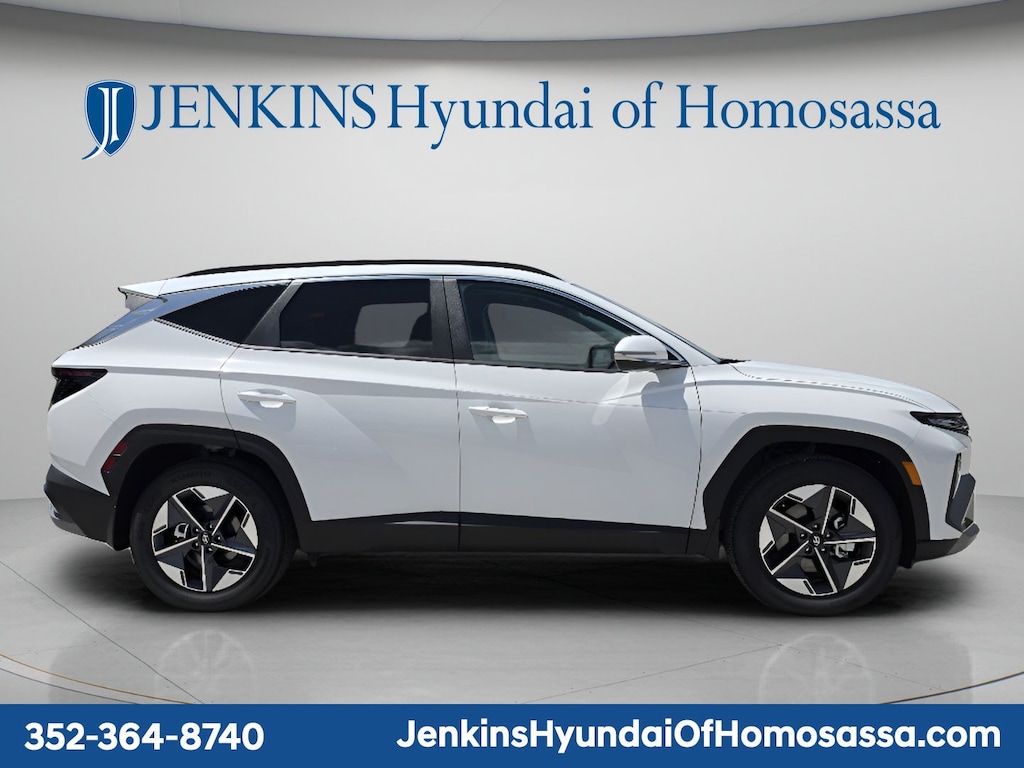 New 2026 Hyundai Tucson SEL Premium FWD SUV