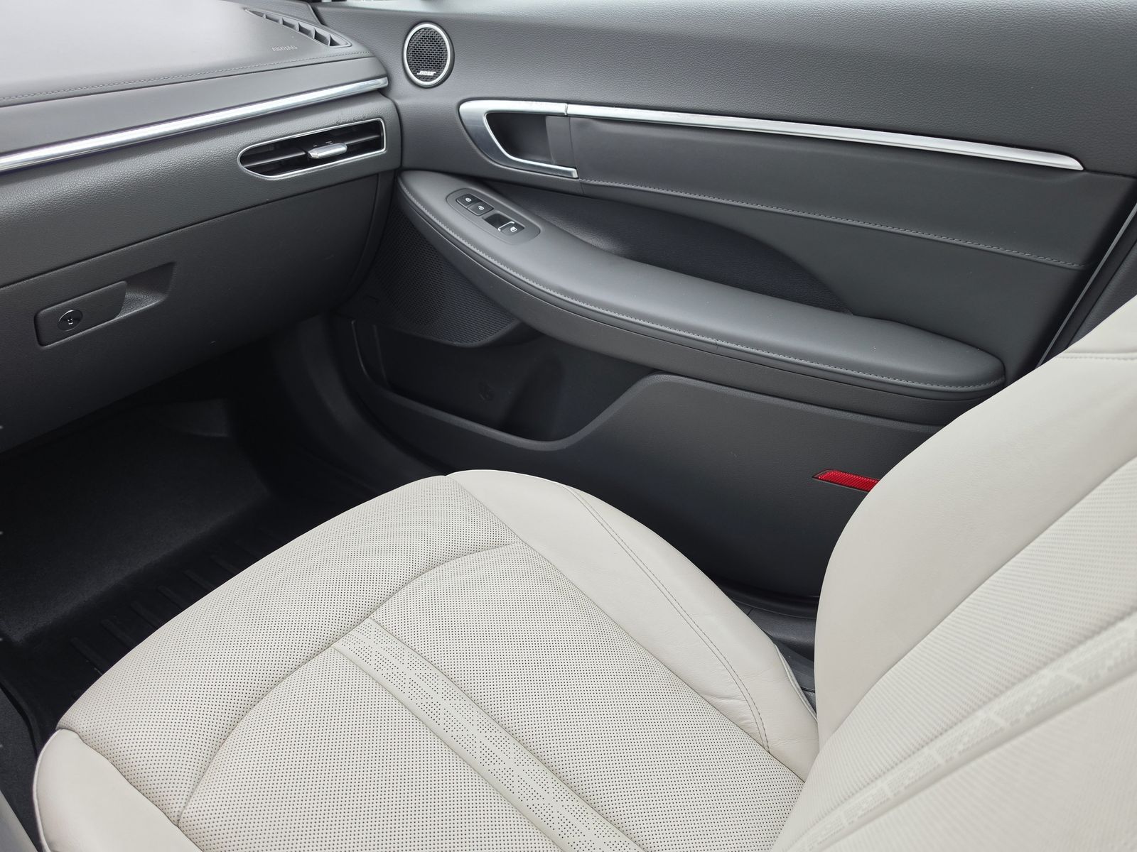 2021 Hyundai Sonata Limited - Photo 18