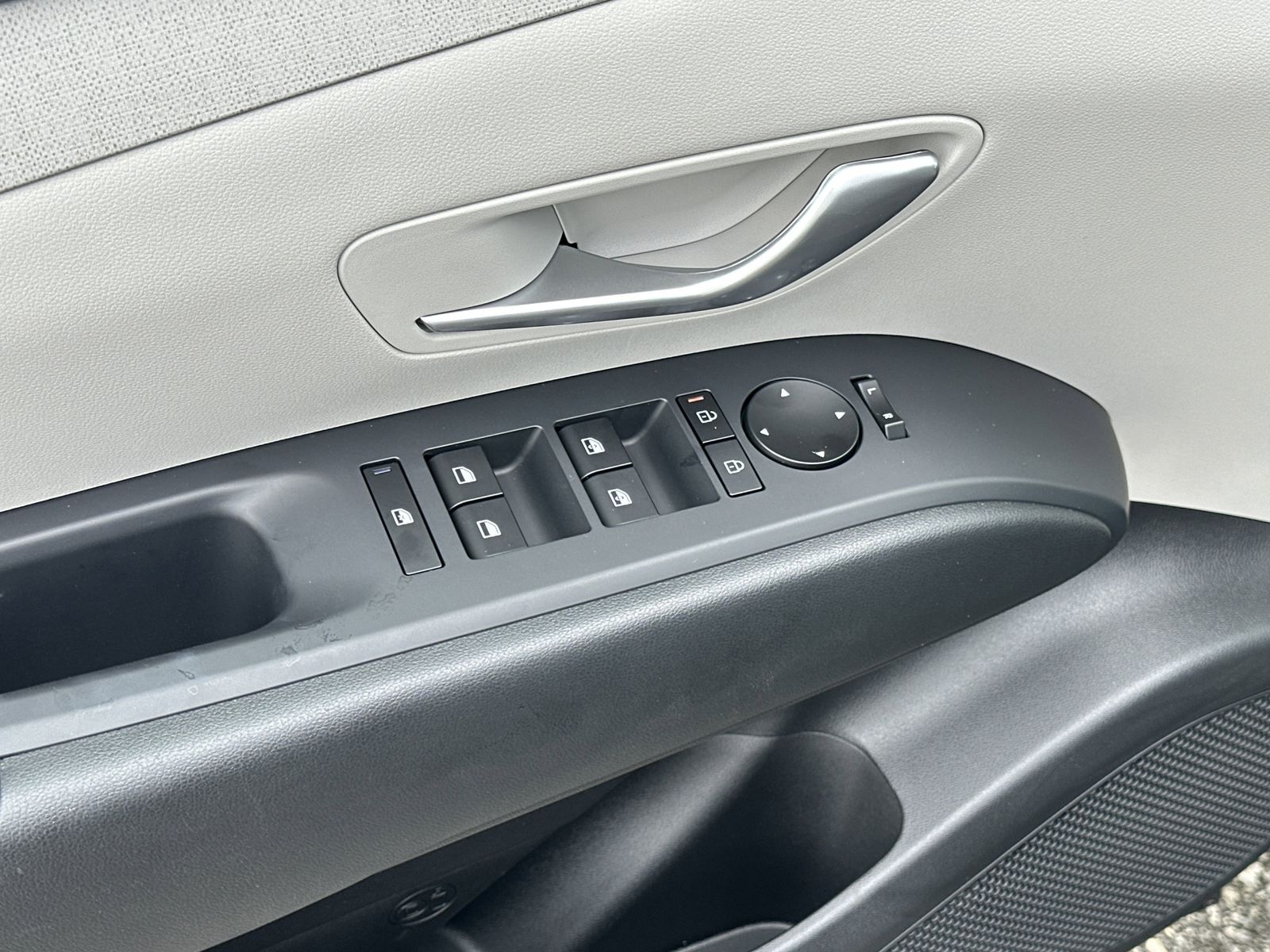 2025 Hyundai Tucson SEL Convenience - Photo 17
