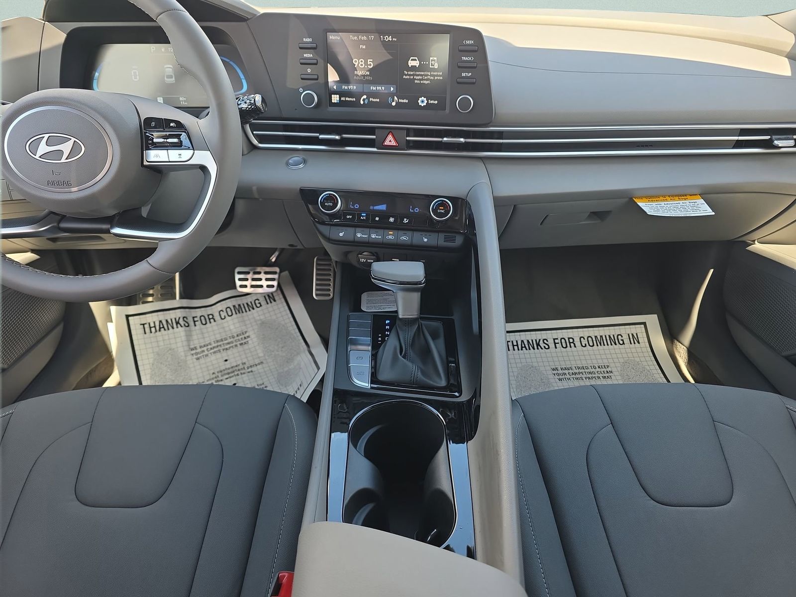 2026 Hyundai Elantra SEL - Photo 12