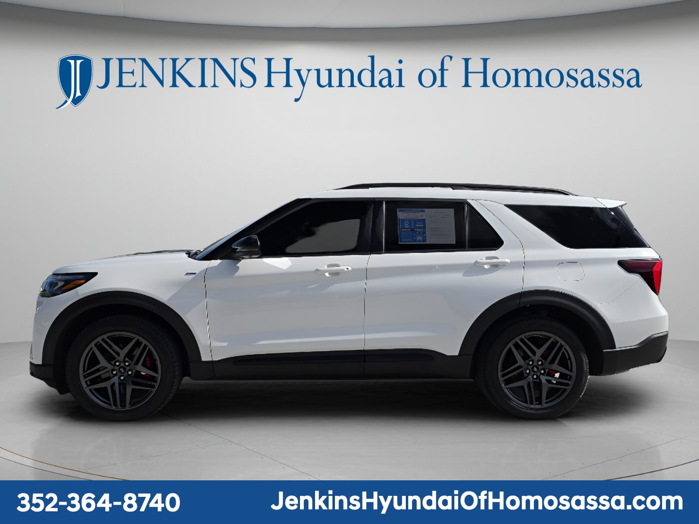 2026 Ford Explorer ST-LINE - Photo 8