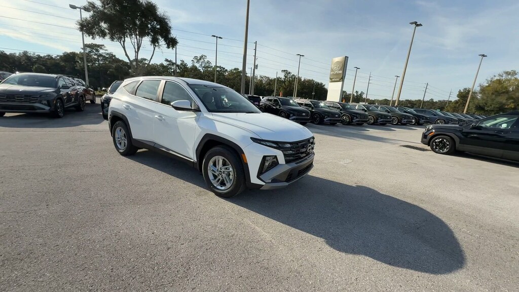 New 2026 Hyundai Tucson SE SUV