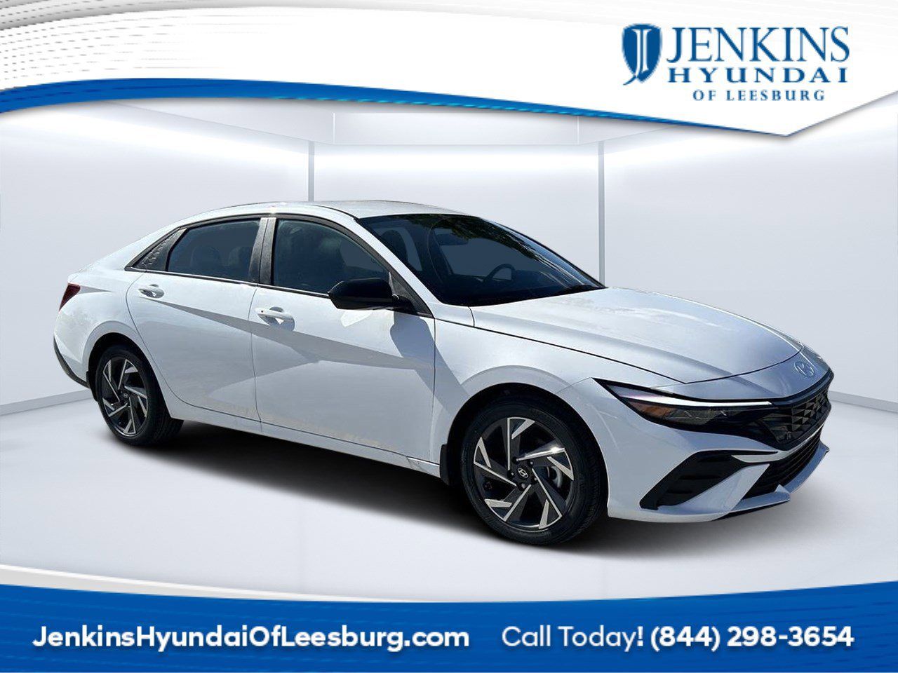 2025 Hyundai Elantra SEL's photo