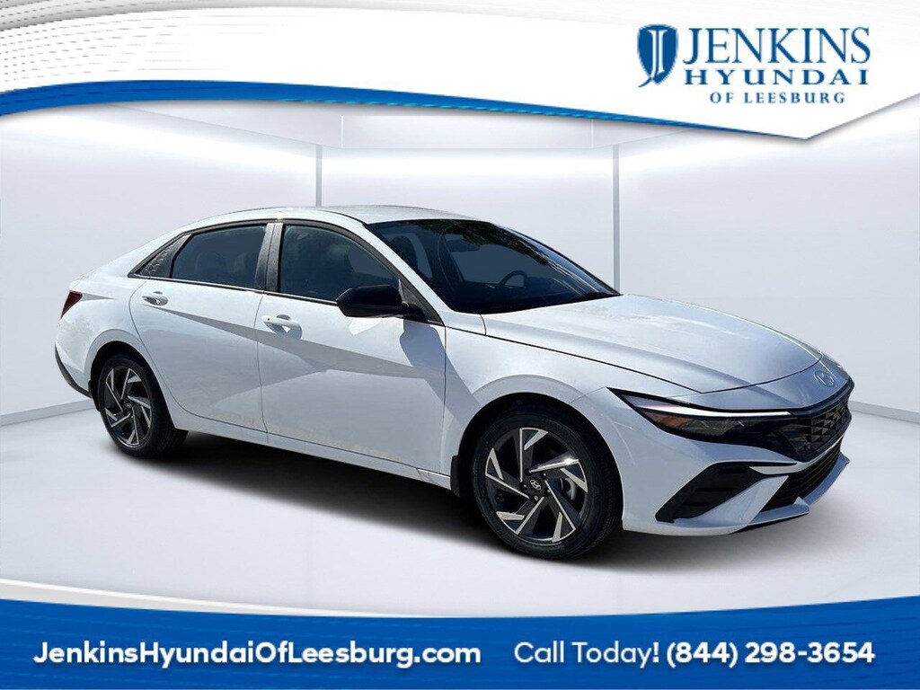 New 2025 Hyundai Elantra SEL Sport Sedan
