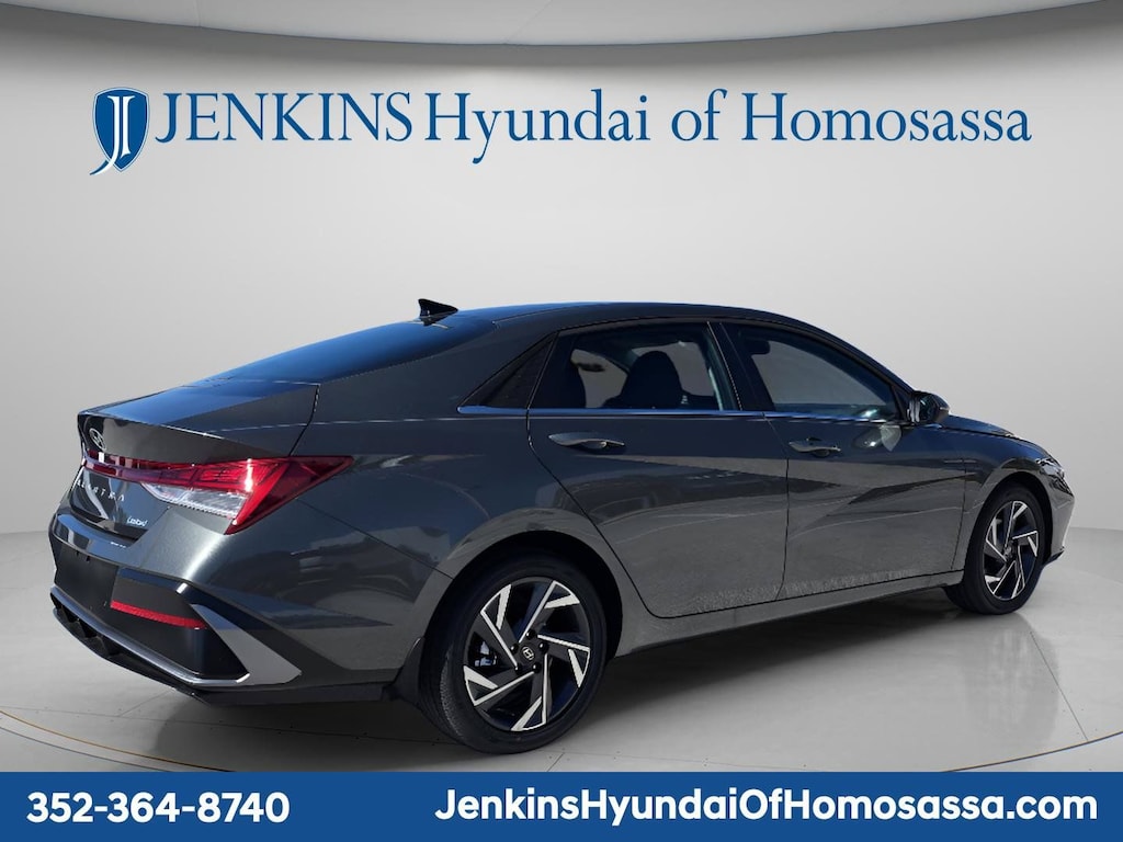 New 2026 Hyundai Elantra Limited Sedan