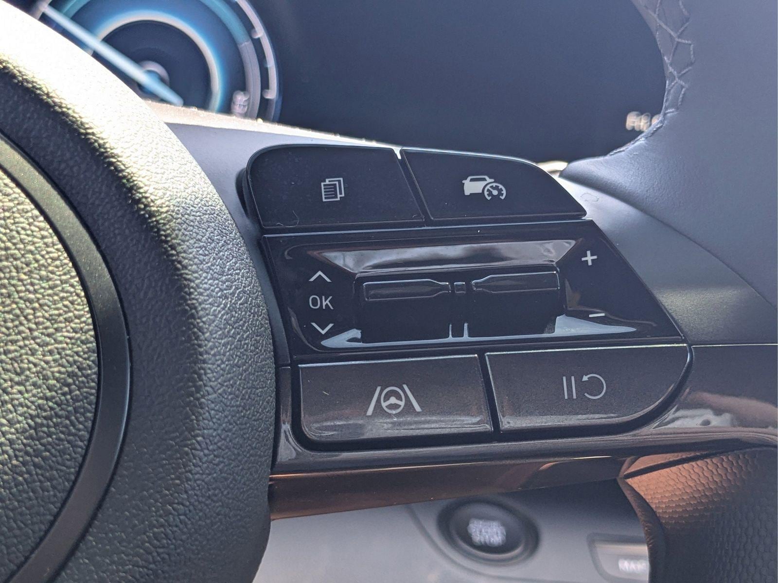 2025 Hyundai Elantra Blue - Photo 31