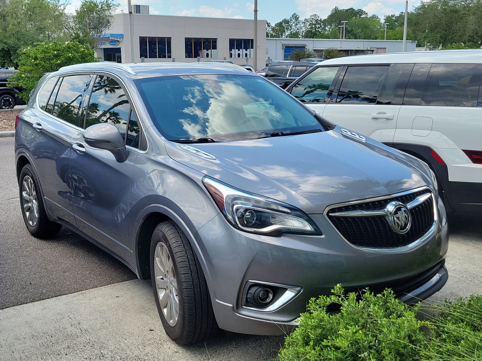 2019 Buick Envision Essence FWD's photo